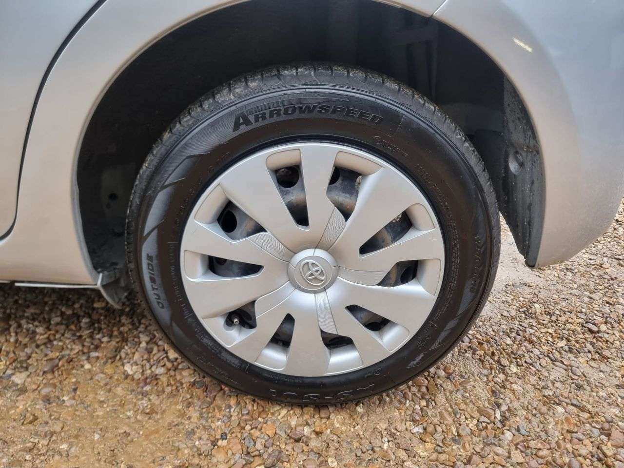 2018 TOYOTA YARIS 2018 TOYOTA YARIS