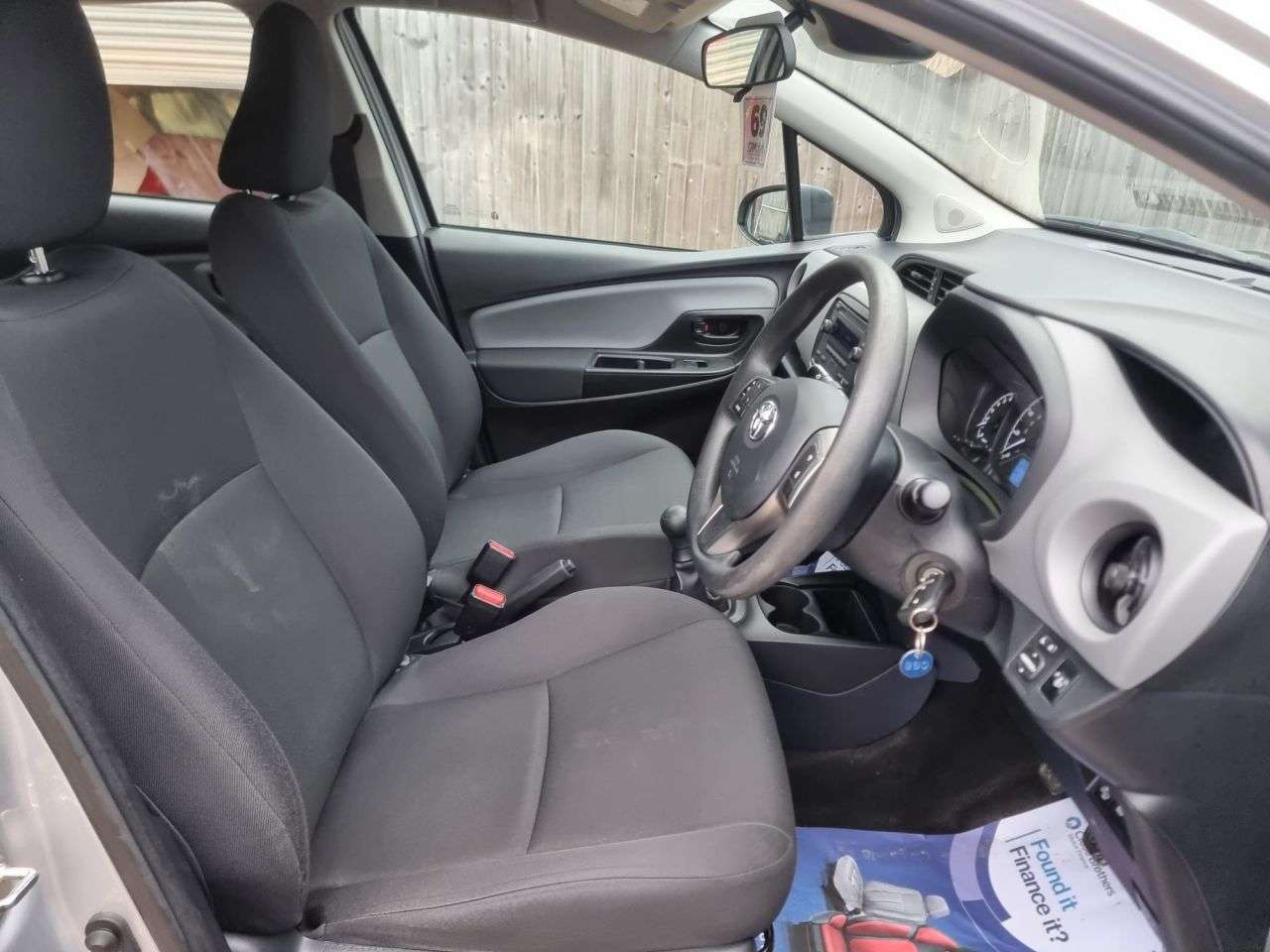 2018 TOYOTA YARIS 2018 TOYOTA YARIS