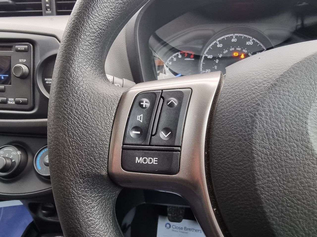 2018 TOYOTA YARIS 2018 TOYOTA YARIS