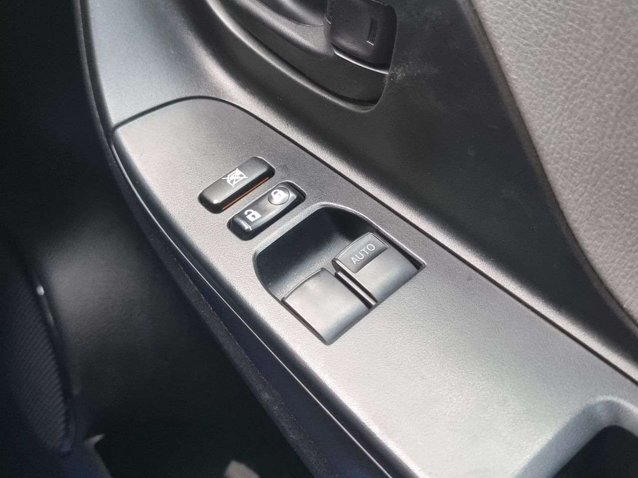 2018 TOYOTA YARIS 2018 TOYOTA YARIS