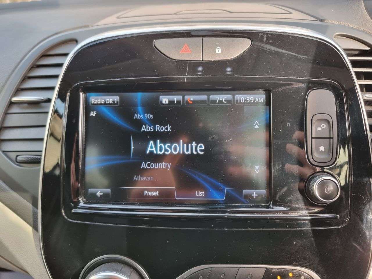 2017 RENAULT CAPTUR 2017 RENAULT CAPTUR