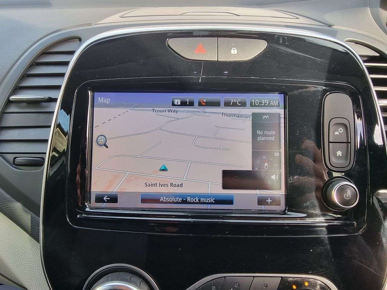 2017 RENAULT CAPTUR 2017 RENAULT CAPTUR