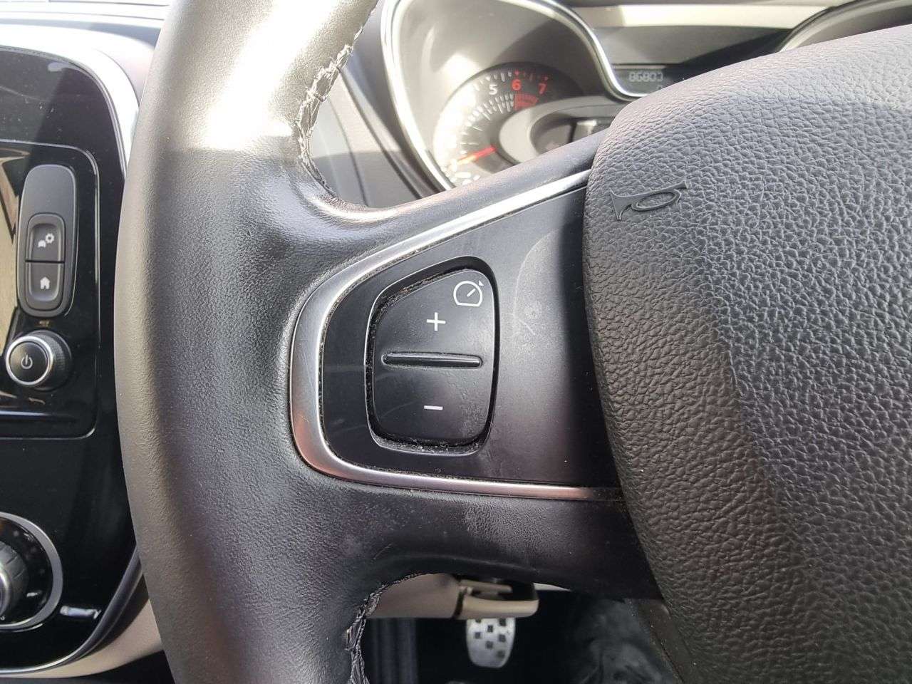 2017 RENAULT CAPTUR 2017 RENAULT CAPTUR