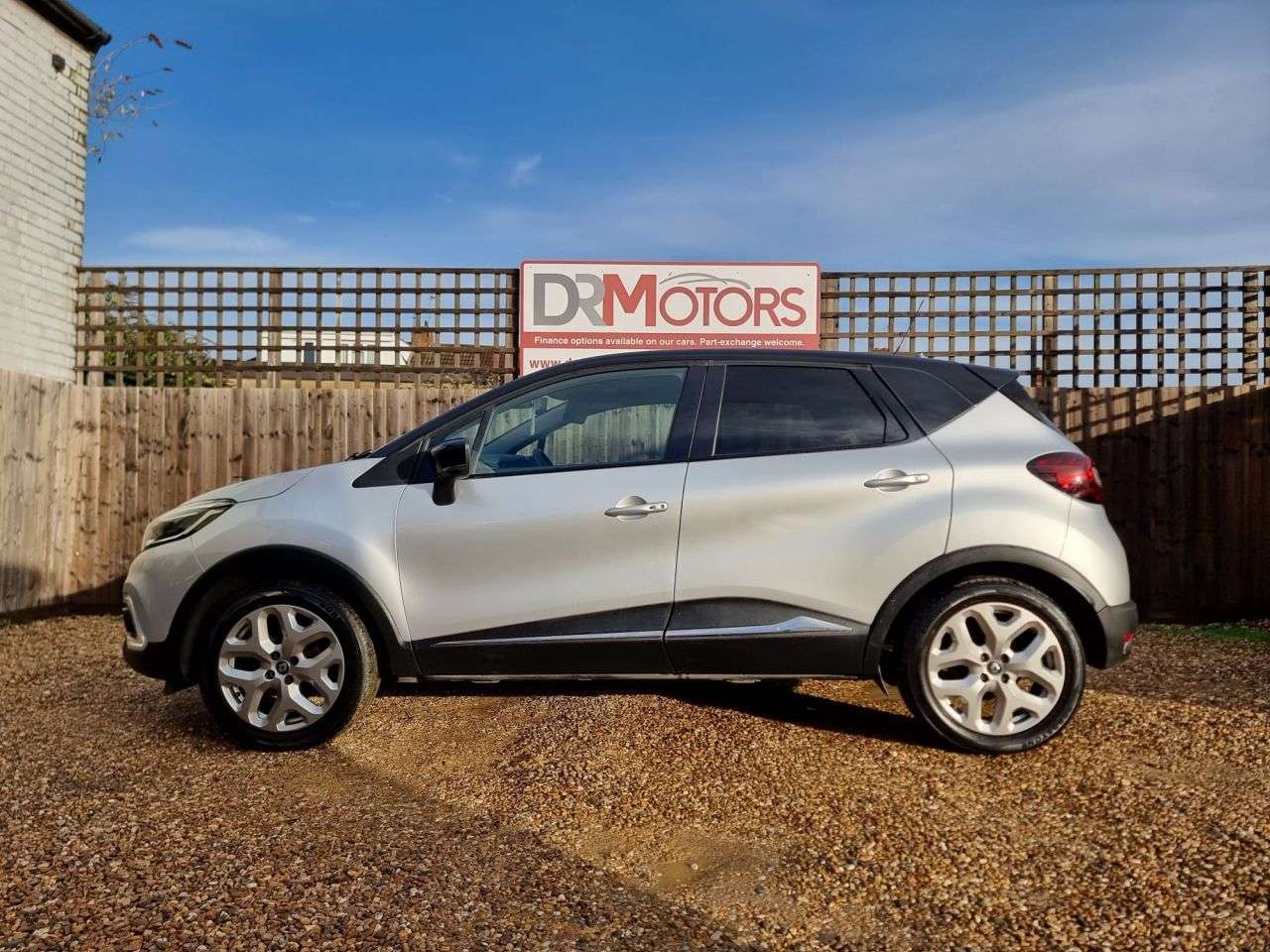 2017 RENAULT CAPTUR 2017 RENAULT CAPTUR