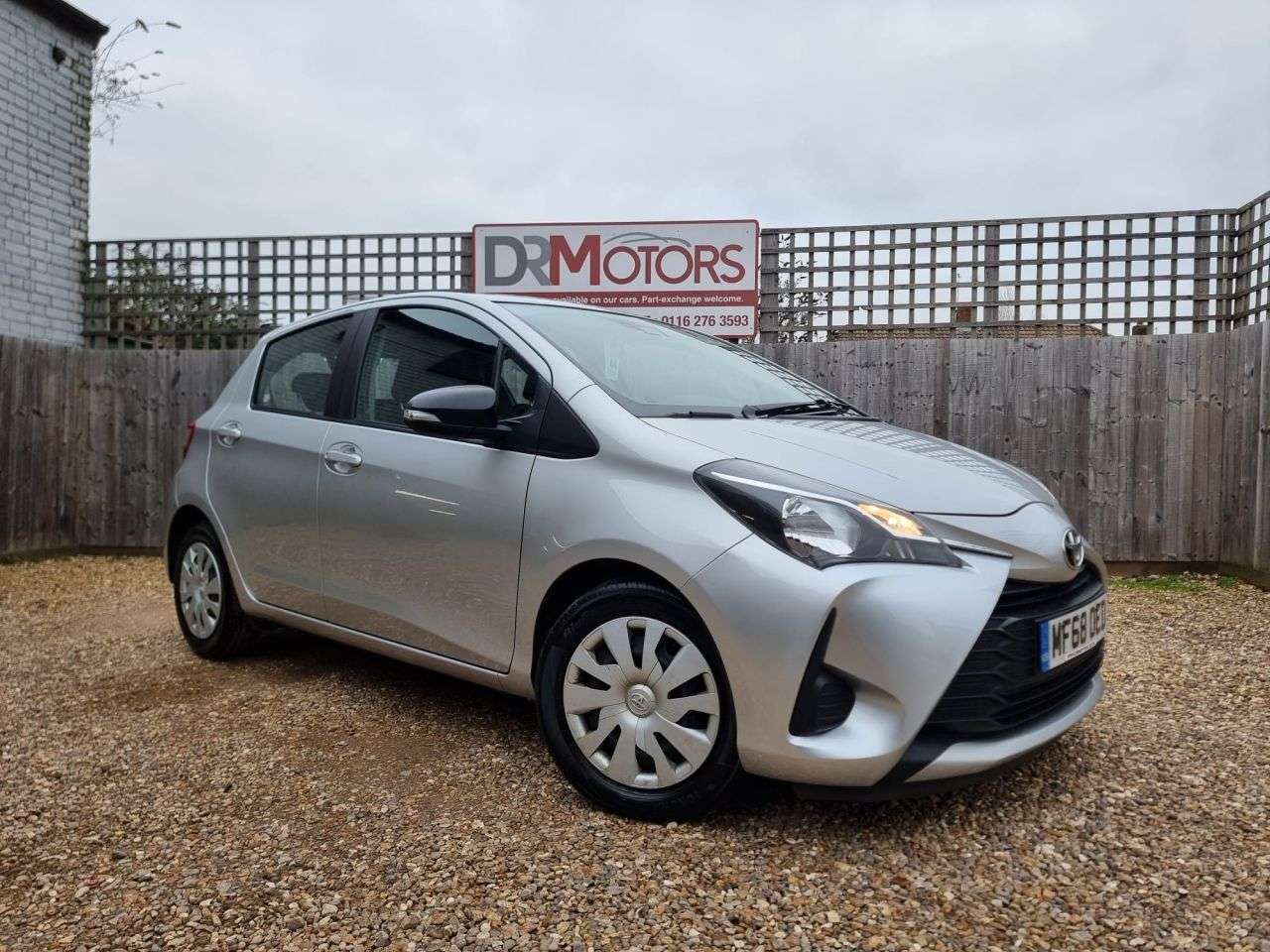 2018 TOYOTA YARIS 2018 TOYOTA YARIS