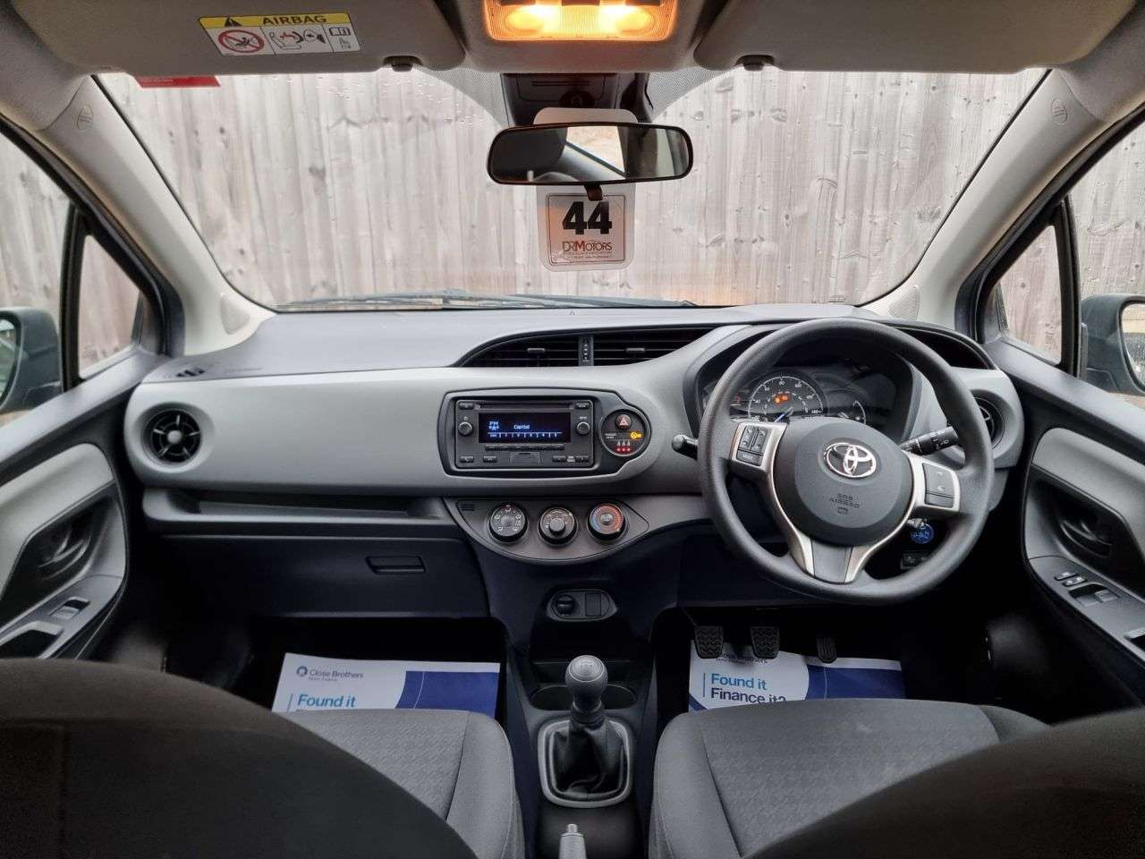 2018 TOYOTA YARIS 2018 TOYOTA YARIS