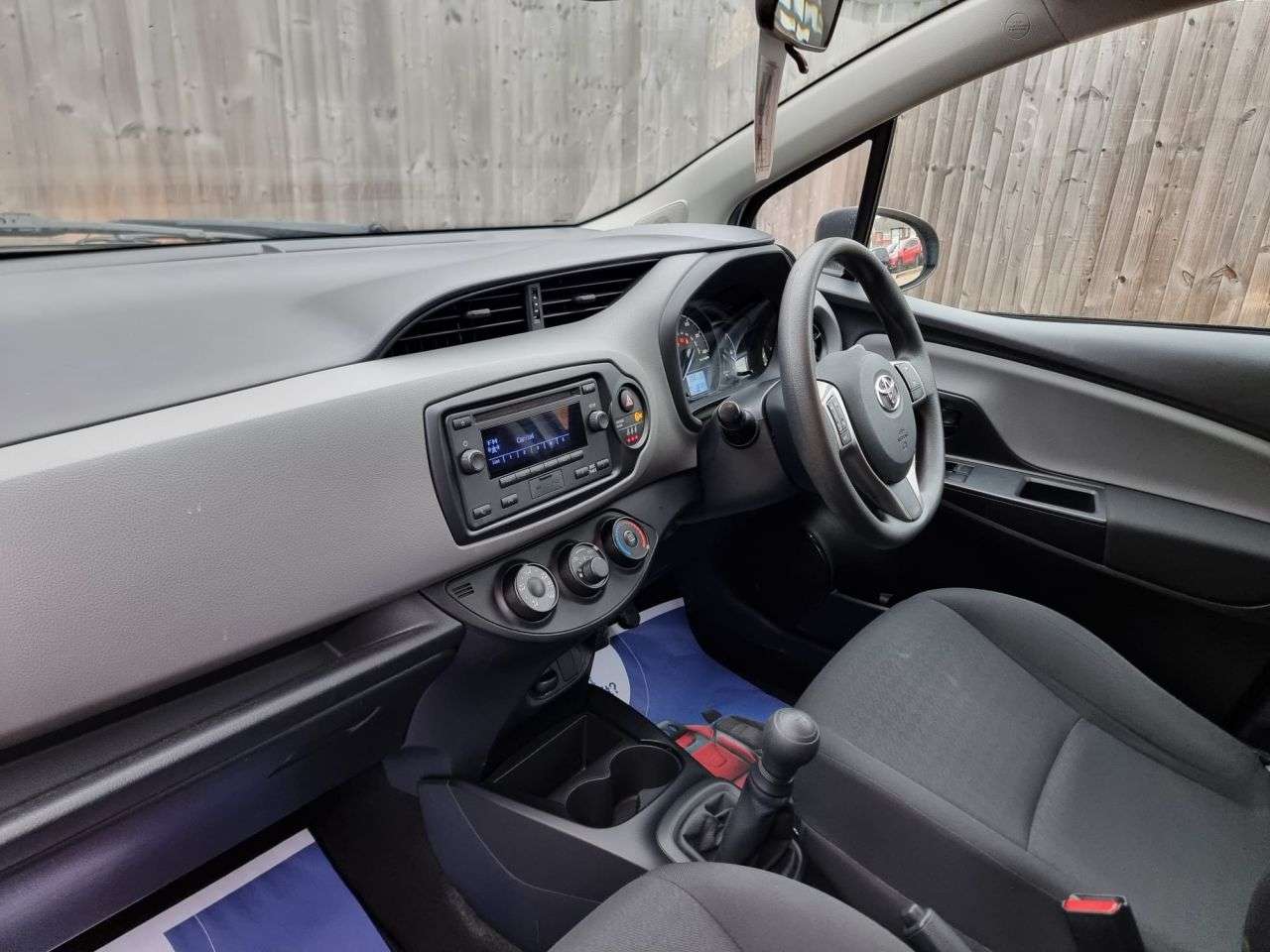 2018 TOYOTA YARIS 2018 TOYOTA YARIS