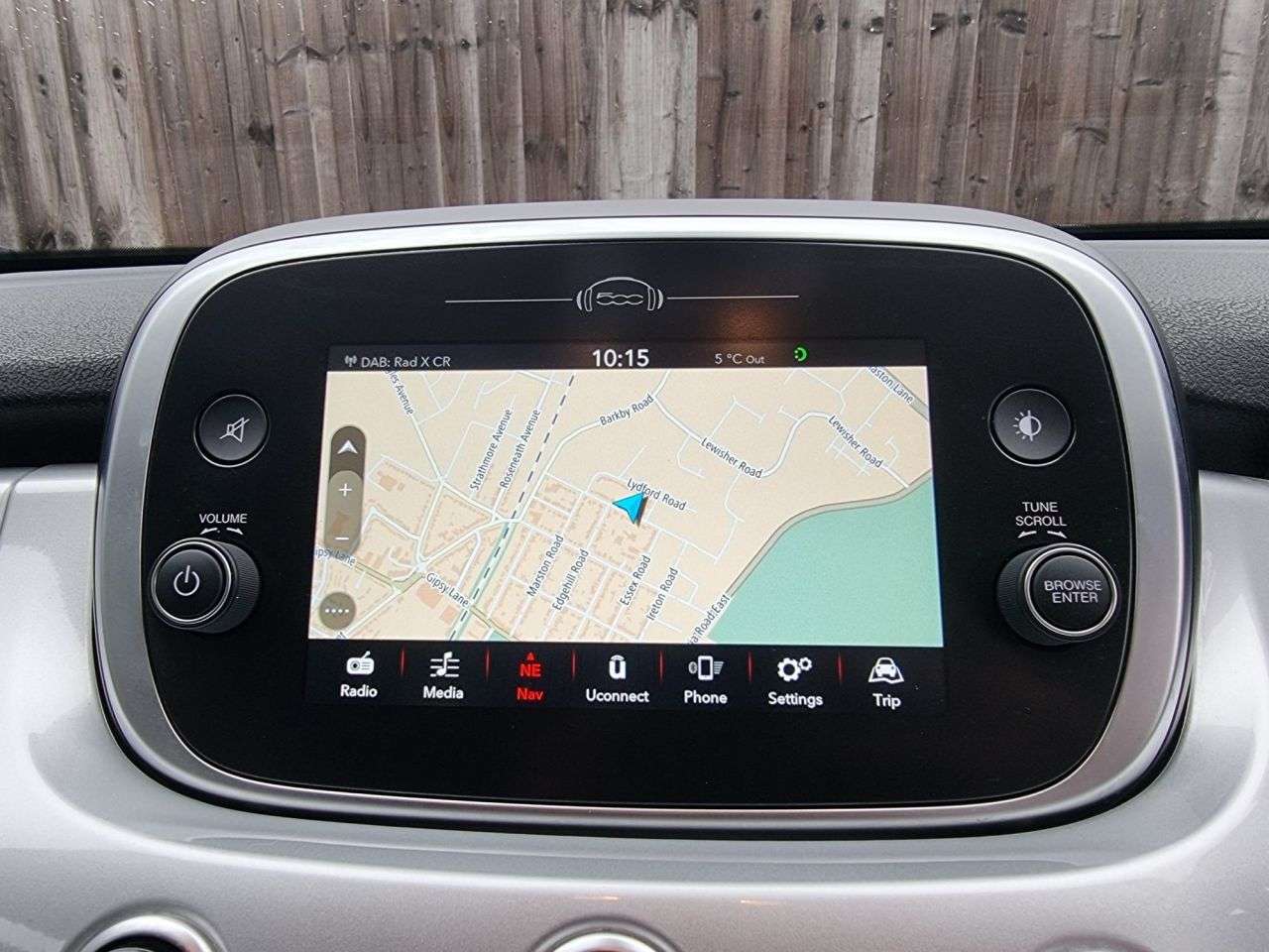 A 2019 FIAT 500X 1.0 FireFly Turbo MultiAir Cross Plus SUV 5dr Petrol Manual Euro 6 (s/s) (1 A 2019 FIAT 500X 1.0 FireFly Turbo MultiAir Cross Plus SUV 5dr Petrol Manual Euro 6 (s/s) (1