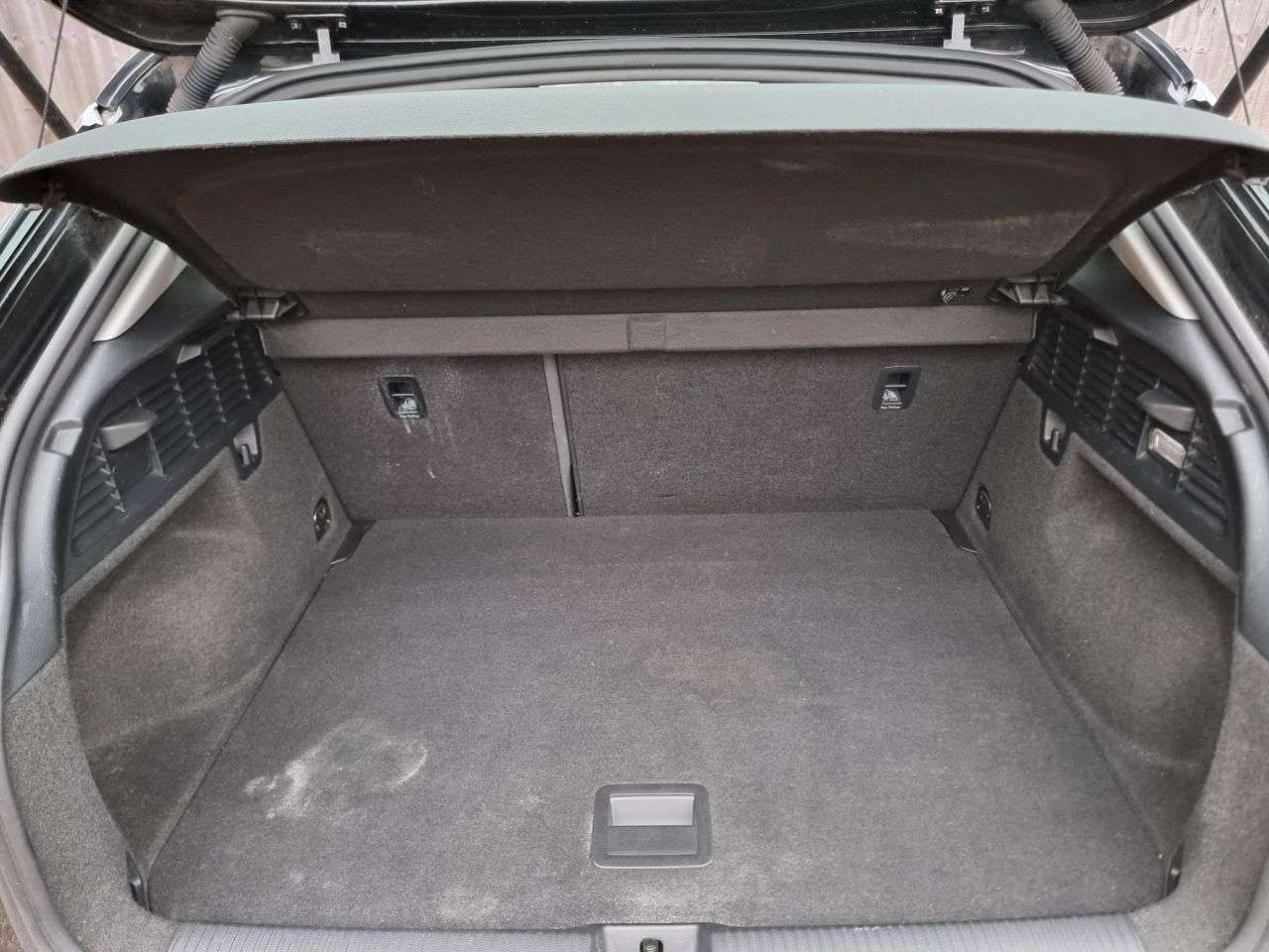 2017 AUDI Q2 2017 AUDI Q2