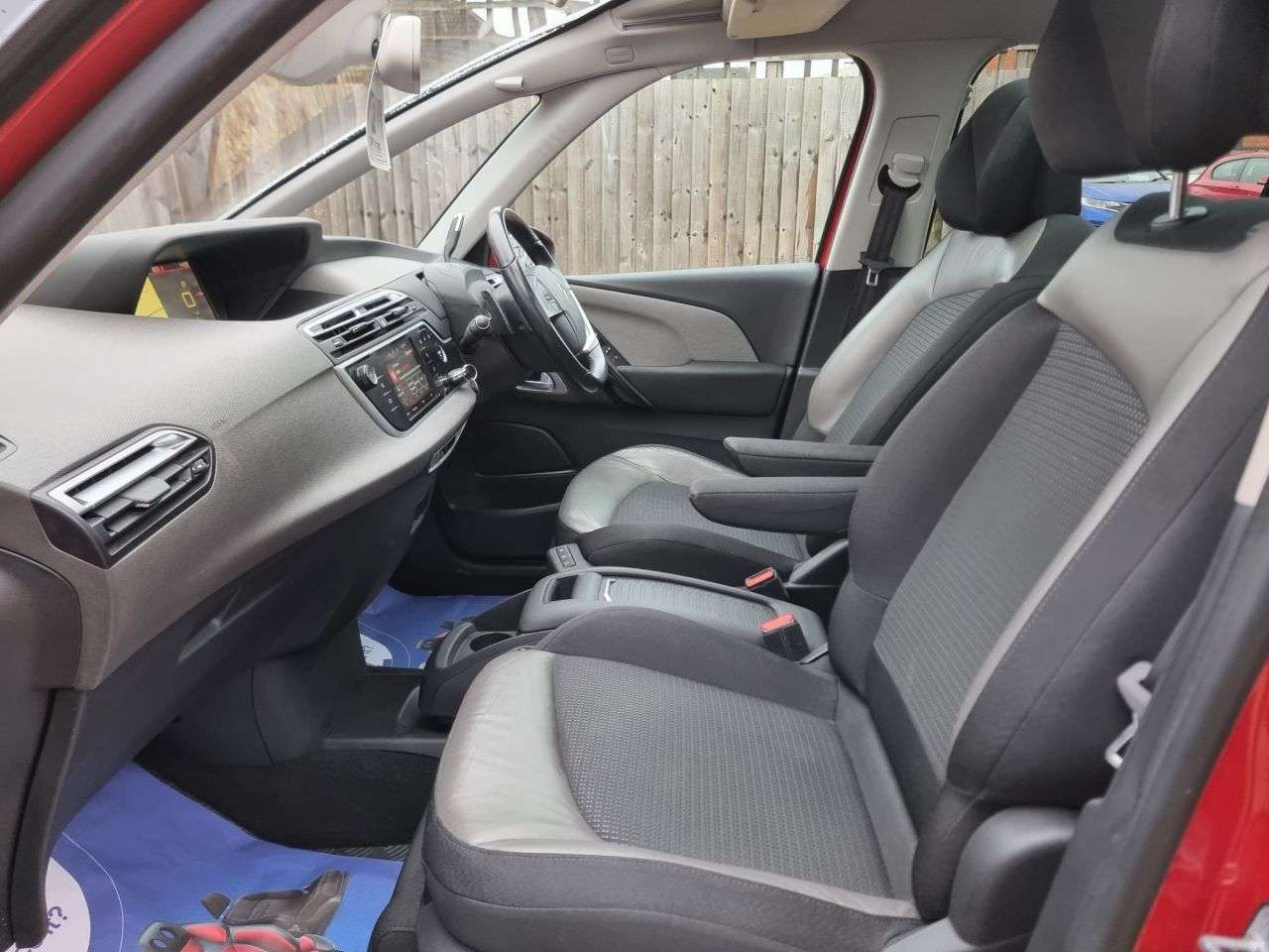 2017 CITROEN GRAND C4 PICASSO 2017 CITROEN GRAND C4 PICASSO