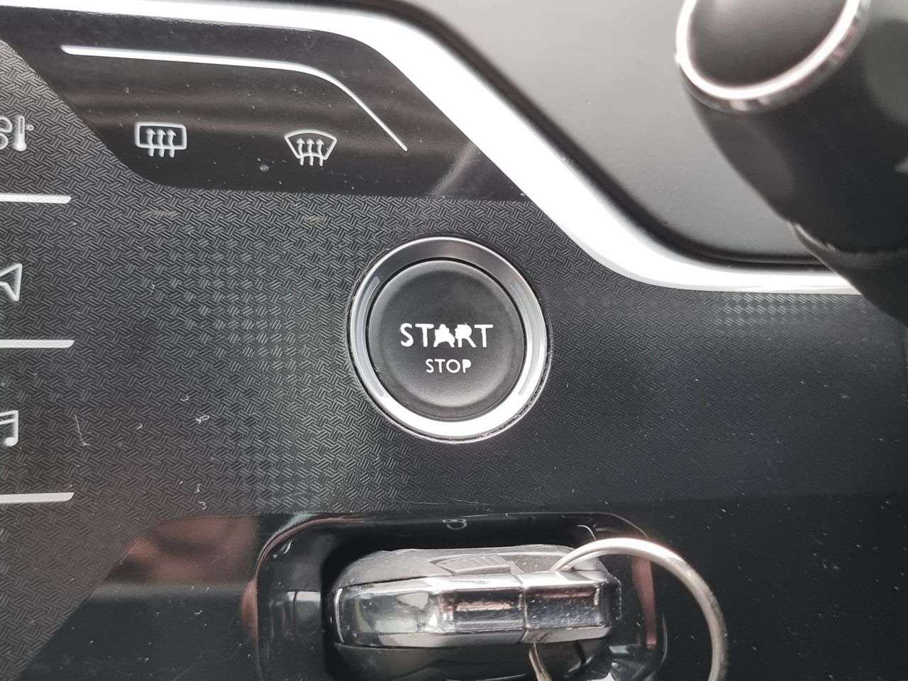 2017 CITROEN GRAND C4 PICASSO 2017 CITROEN GRAND C4 PICASSO