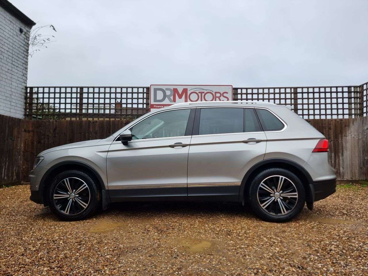 2016 VOLKSWAGEN TIGUAN 2016 VOLKSWAGEN TIGUAN