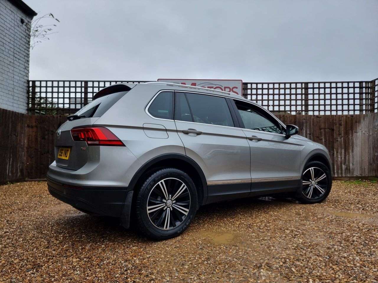 2016 VOLKSWAGEN TIGUAN 2016 VOLKSWAGEN TIGUAN