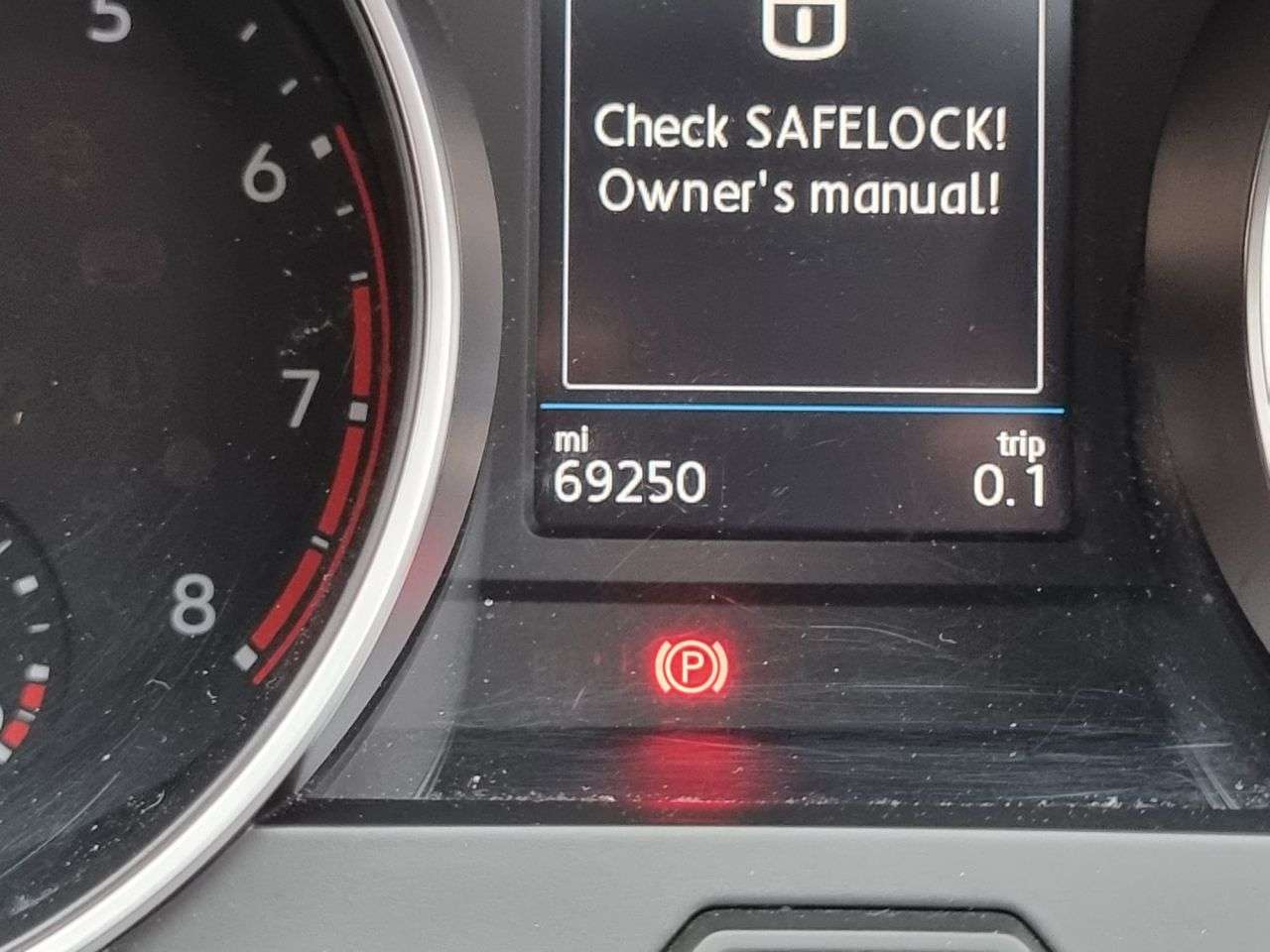 2016 VOLKSWAGEN TIGUAN 2016 VOLKSWAGEN TIGUAN