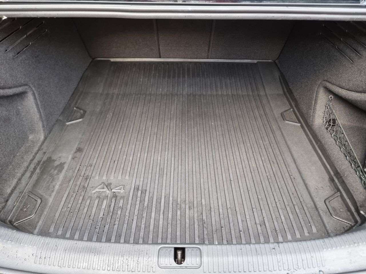 2018 AUDI A4 2018 AUDI A4