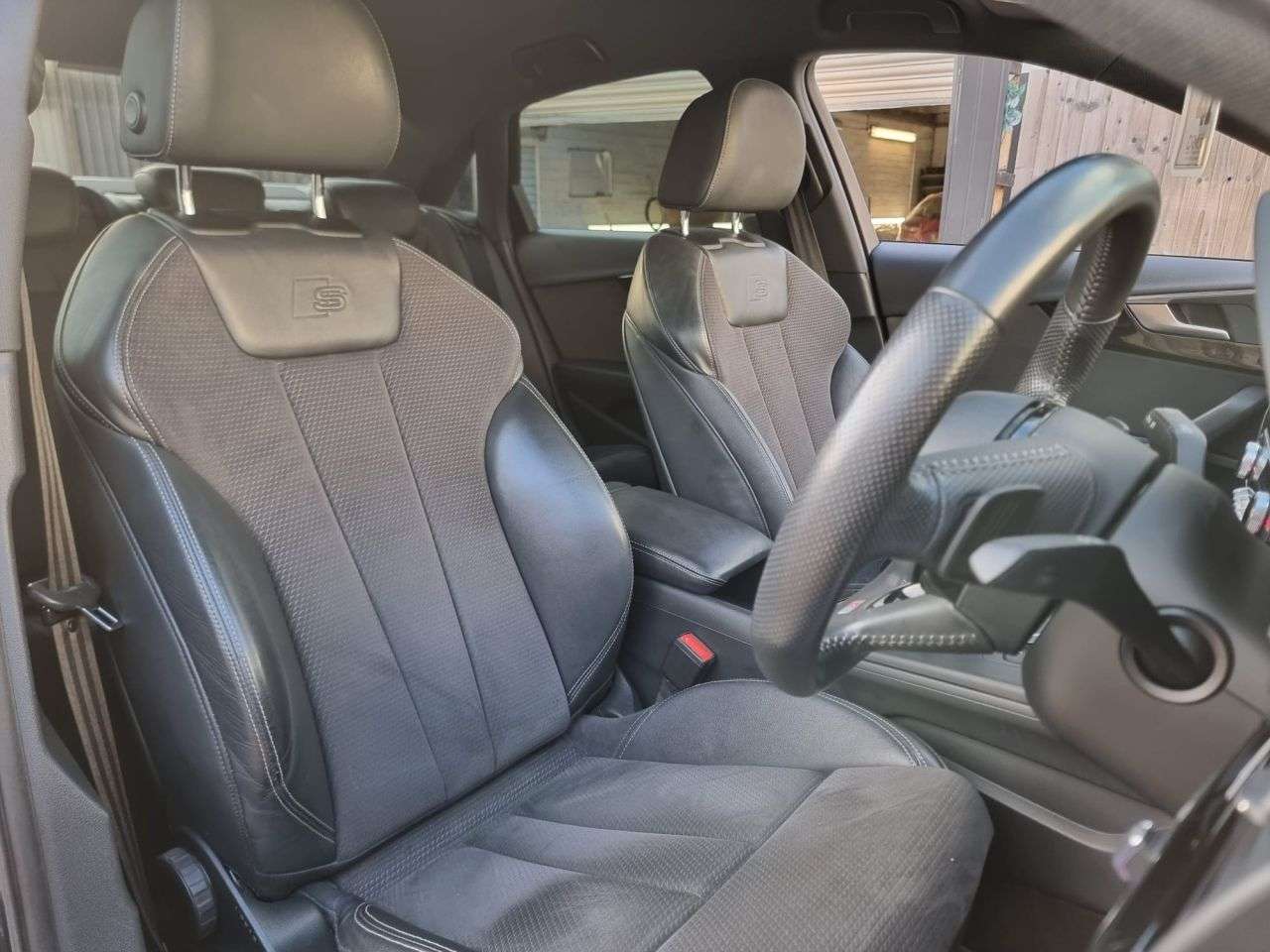 2018 AUDI A4 2018 AUDI A4