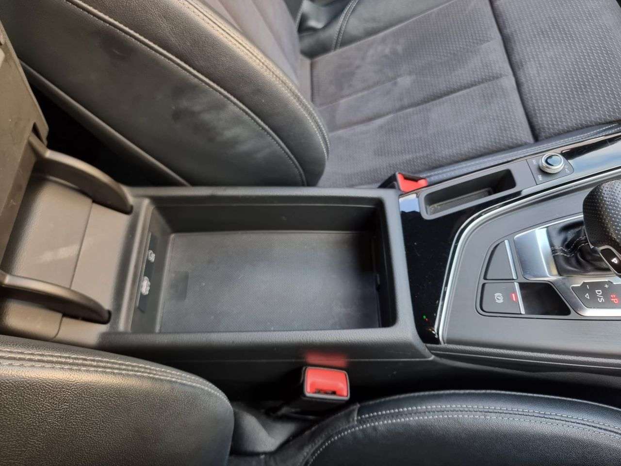 2018 AUDI A4 2018 AUDI A4