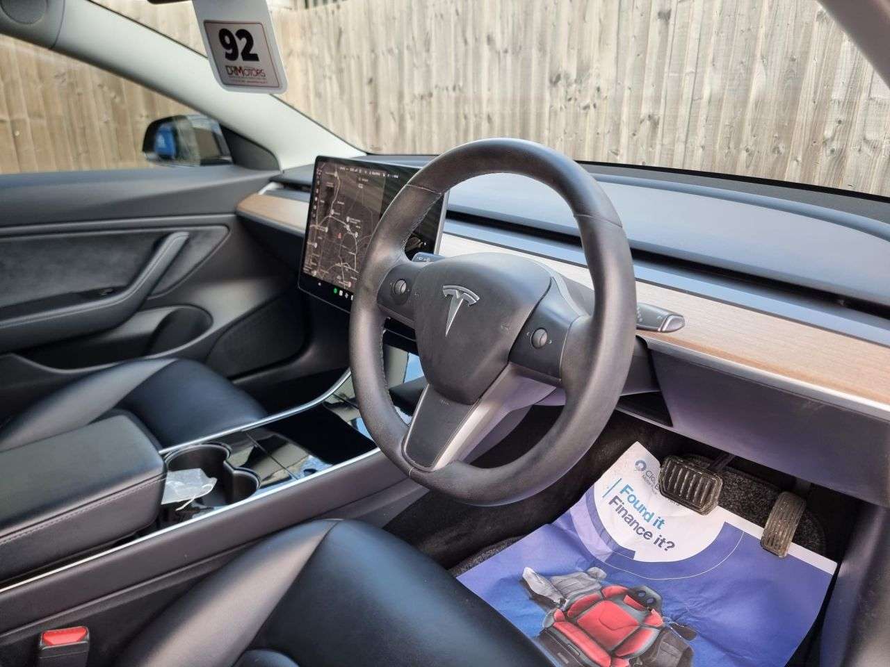 A 2019 TESLA MODEL 3 Standard Range Plus Saloon 4dr Electric Auto RWD (241 bhp) SAT NAV + R/CAME A 2019 TESLA MODEL 3 Standard Range Plus Saloon 4dr Electric Auto RWD (241 bhp) SAT NAV + R/CAME