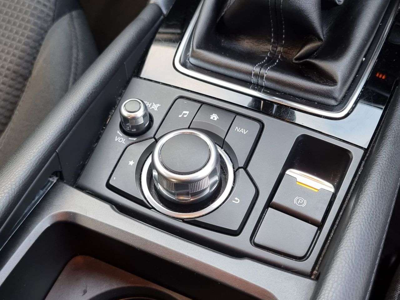 2017 MAZDA MAZDA3 2017 MAZDA MAZDA3