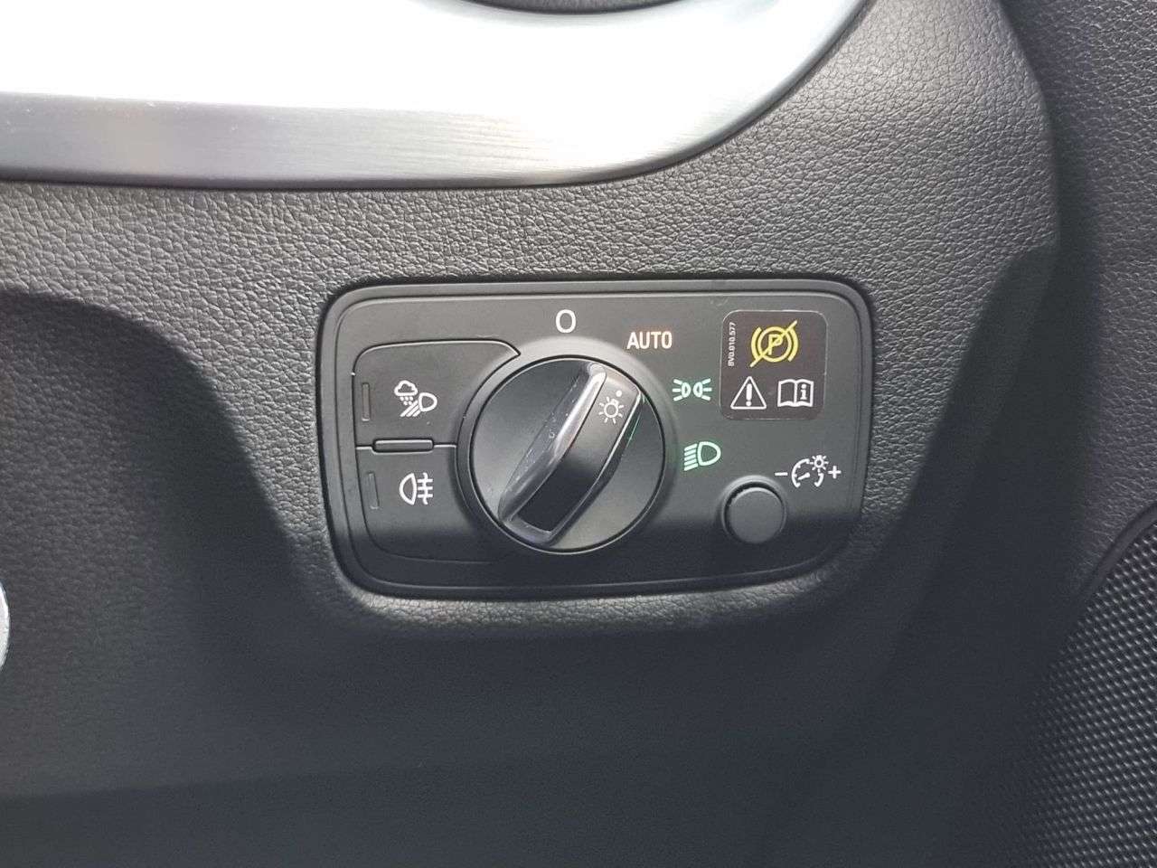 2018 AUDI Q2 2018 AUDI Q2