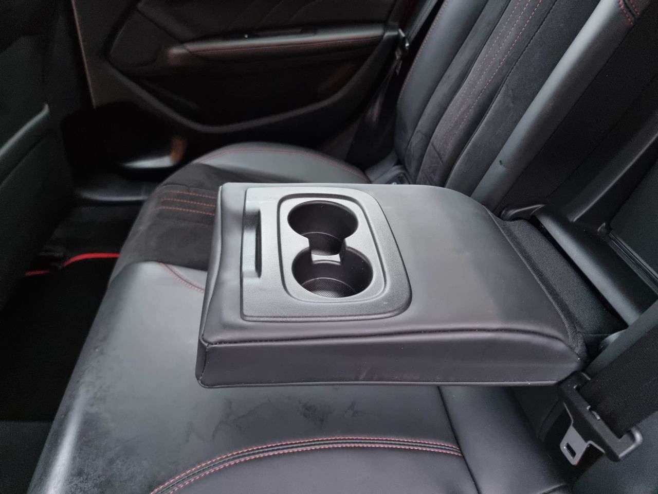 2016 PEUGEOT 308 2016 PEUGEOT 308