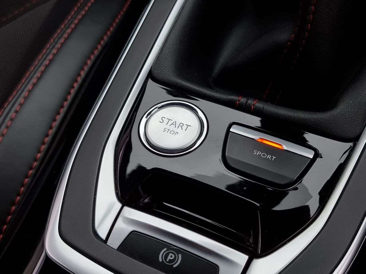 2016 PEUGEOT 308 2016 PEUGEOT 308