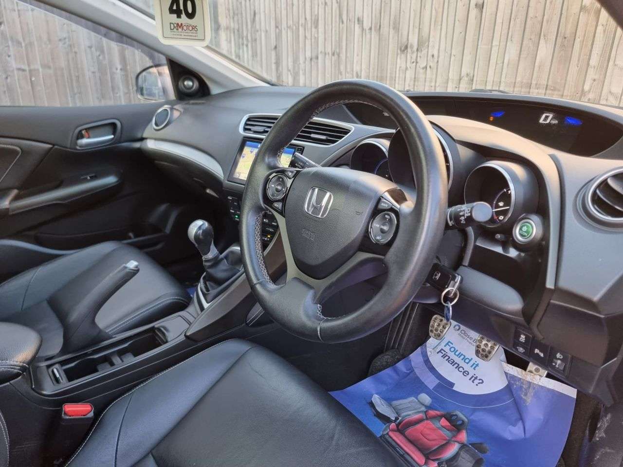A 2016 HONDA CIVIC 1.6 i-DTEC SR Hatchback 5dr Diesel Manual Euro 5 (s/s) (120 ps) £20 TAX + S A 2016 HONDA CIVIC 1.6 i-DTEC SR Hatchback 5dr Diesel Manual Euro 5 (s/s) (120 ps) £20 TAX + S
