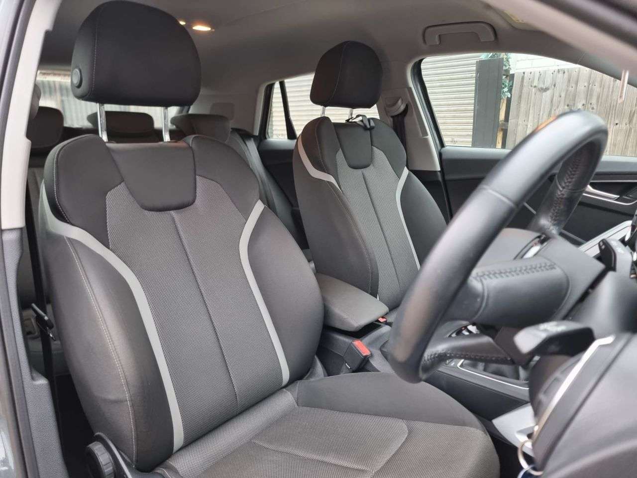 2019 AUDI Q2 2019 AUDI Q2