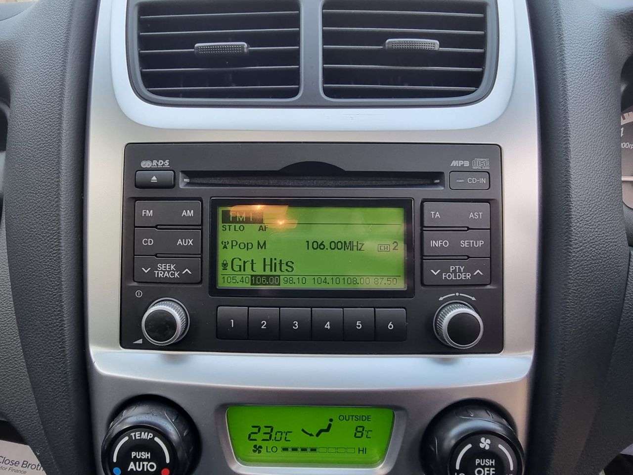 A 2009 KIA SPORTAGE 2.0 CRDi Titan SUV 5dr Diesel Manual 4WD (187 g/km, 138 bhp) HEATED LEATHER A 2009 KIA SPORTAGE 2.0 CRDi Titan SUV 5dr Diesel Manual 4WD (187 g/km, 138 bhp) HEATED LEATHER