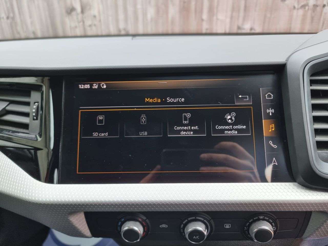 2020 AUDI A1 2020 AUDI A1