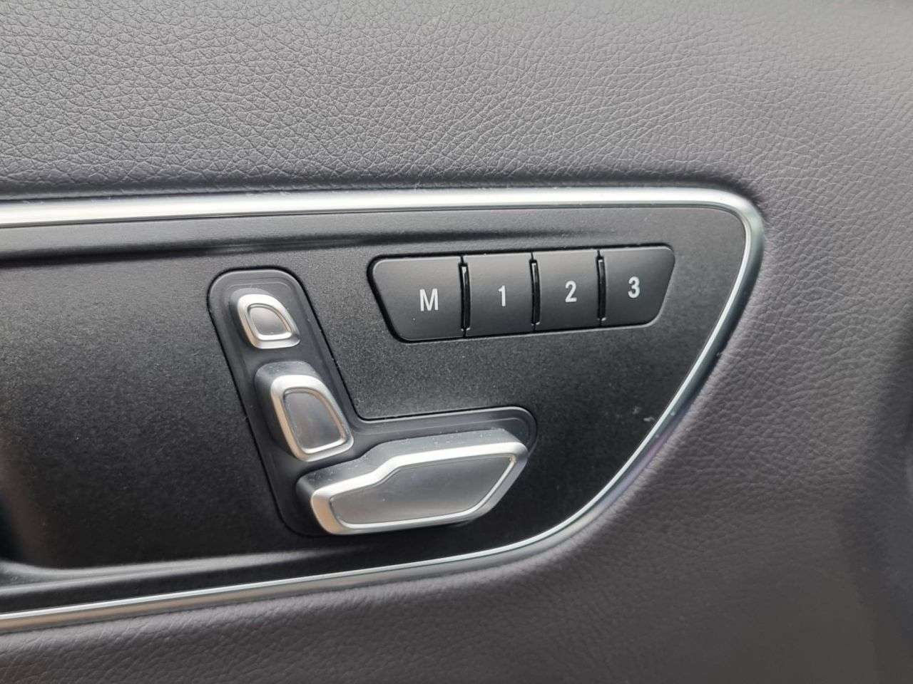 2017 MERCEDES-BENZ A-CLASS 2017 MERCEDES-BENZ A-CLASS