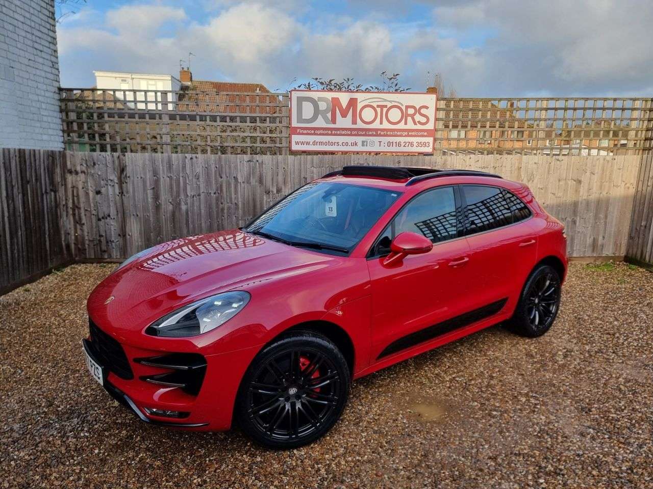 2017 PORSCHE MACAN 2017 PORSCHE MACAN