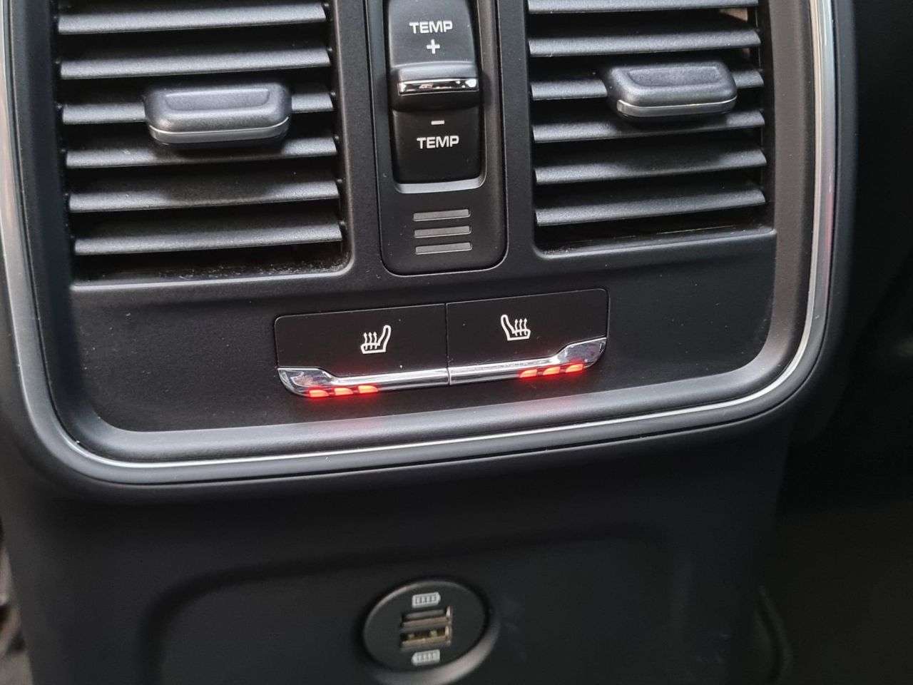 2017 PORSCHE MACAN 2017 PORSCHE MACAN