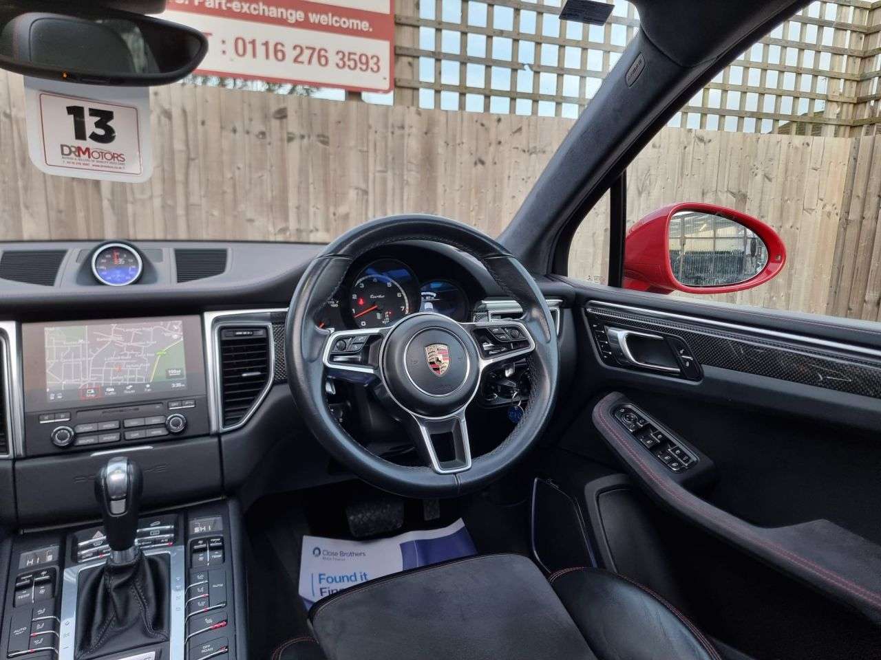 2017 PORSCHE MACAN 2017 PORSCHE MACAN