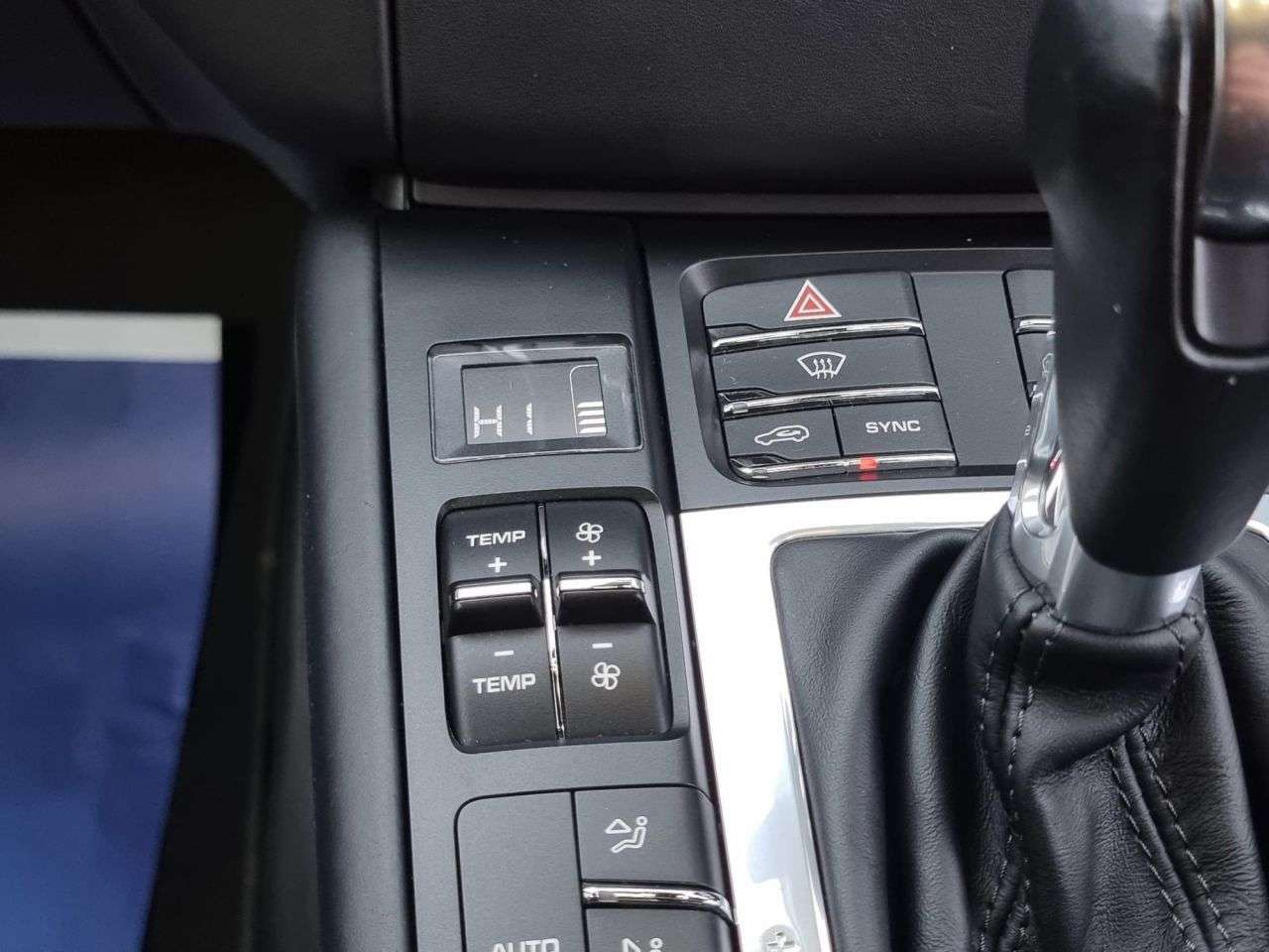 2017 PORSCHE MACAN 2017 PORSCHE MACAN