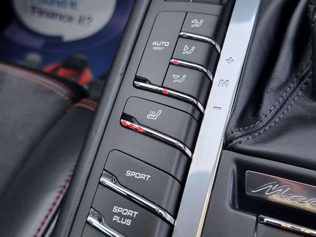 2017 PORSCHE MACAN 2017 PORSCHE MACAN