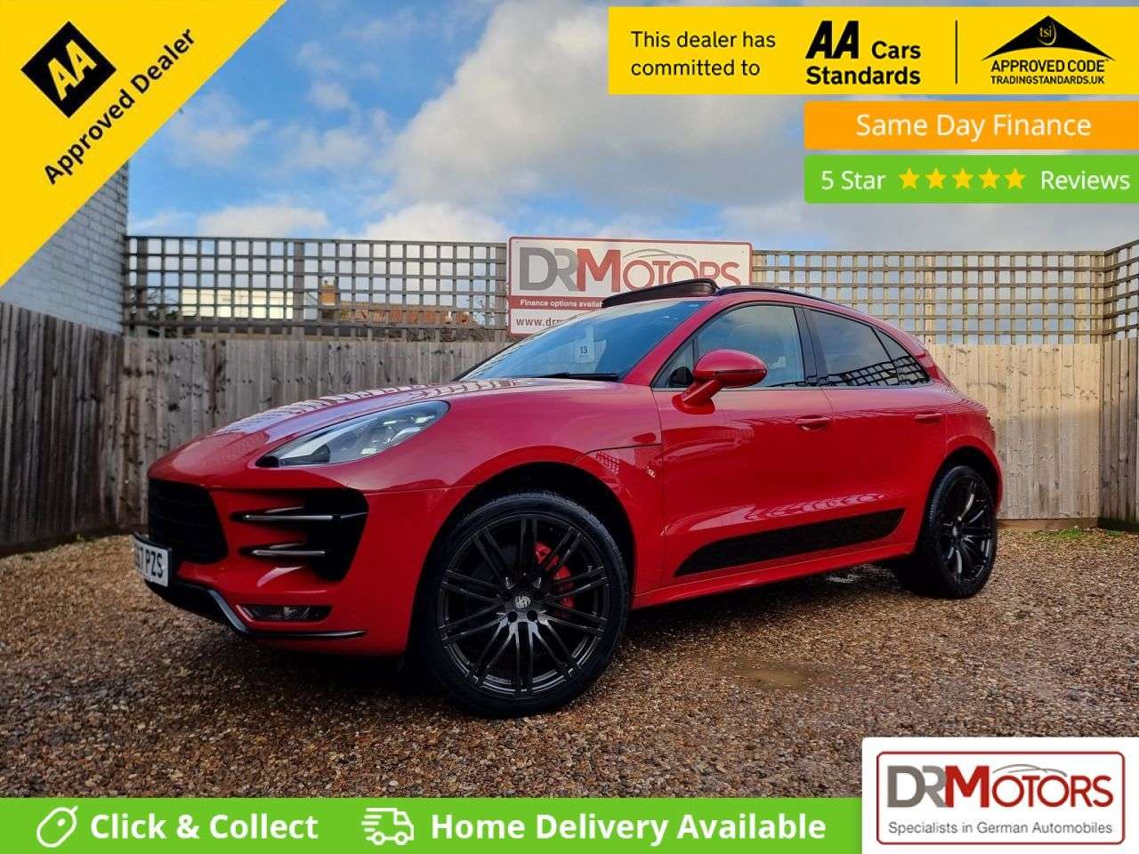 A 2017 PORSCHE MACAN 3.6T V6 Turbo SUV 5dr Petrol PDK 4WD Euro 6 (s/s) (400 ps) A 2017 PORSCHE MACAN 3.6T V6 Turbo SUV 5dr Petrol PDK 4WD Euro 6 (s/s) (400 ps)