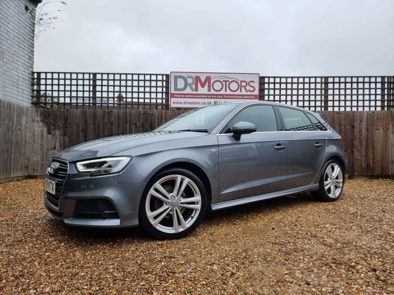 A 2018 AUDI A3 1.0 TFSI 30 S line Sportback 5dr Petrol Manual Euro 6 (s/s) (116 ps) SAT NA A 2018 AUDI A3 1.0 TFSI 30 S line Sportback 5dr Petrol Manual Euro 6 (s/s) (116 ps) SAT NA