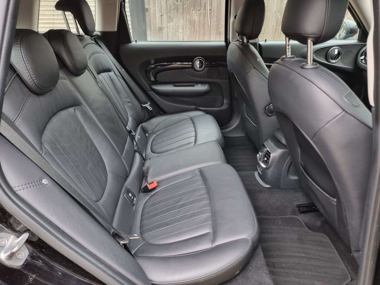 2019 MINI CLUBMAN 2019 MINI CLUBMAN