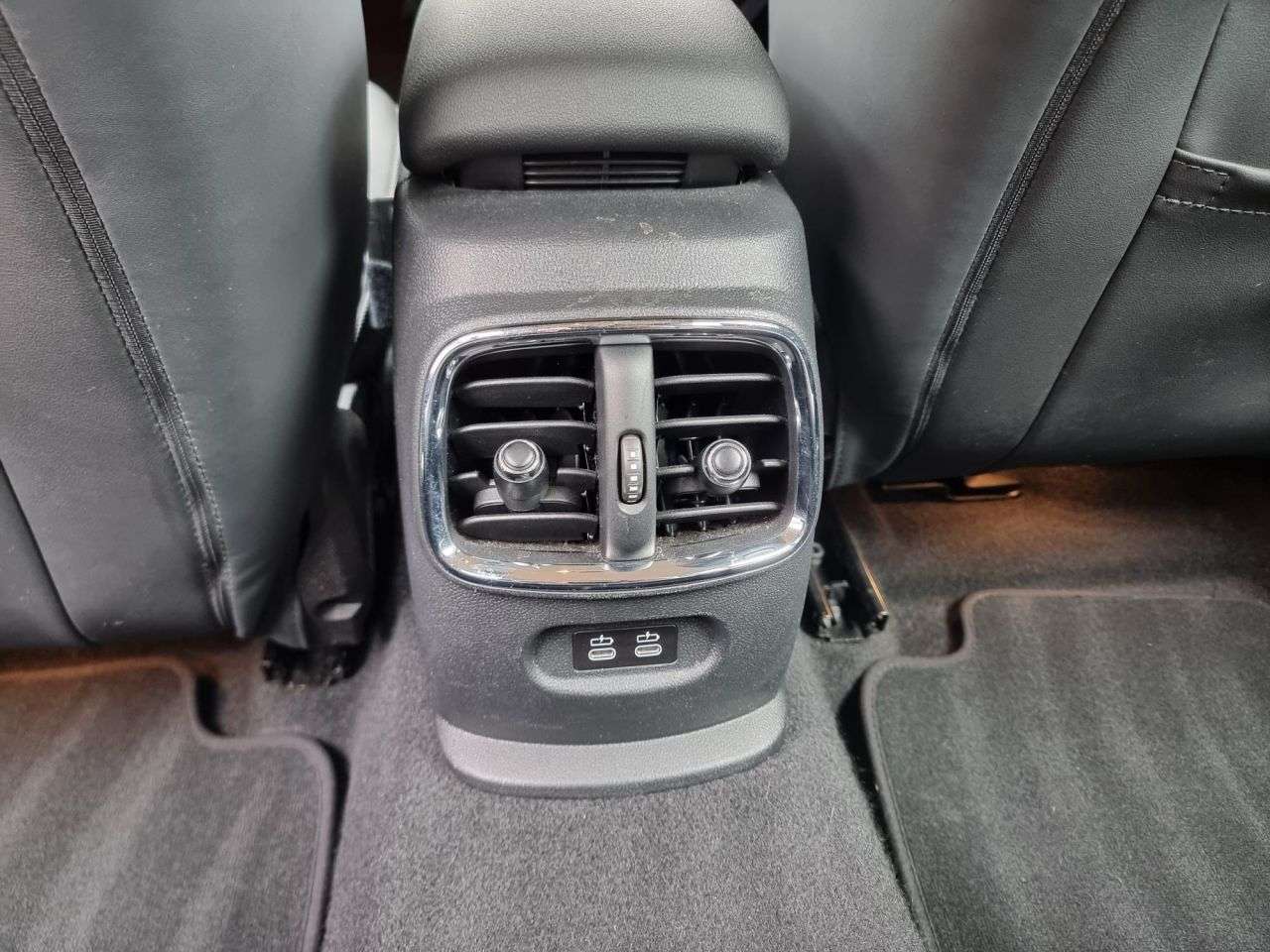 2019 MINI CLUBMAN 2019 MINI CLUBMAN