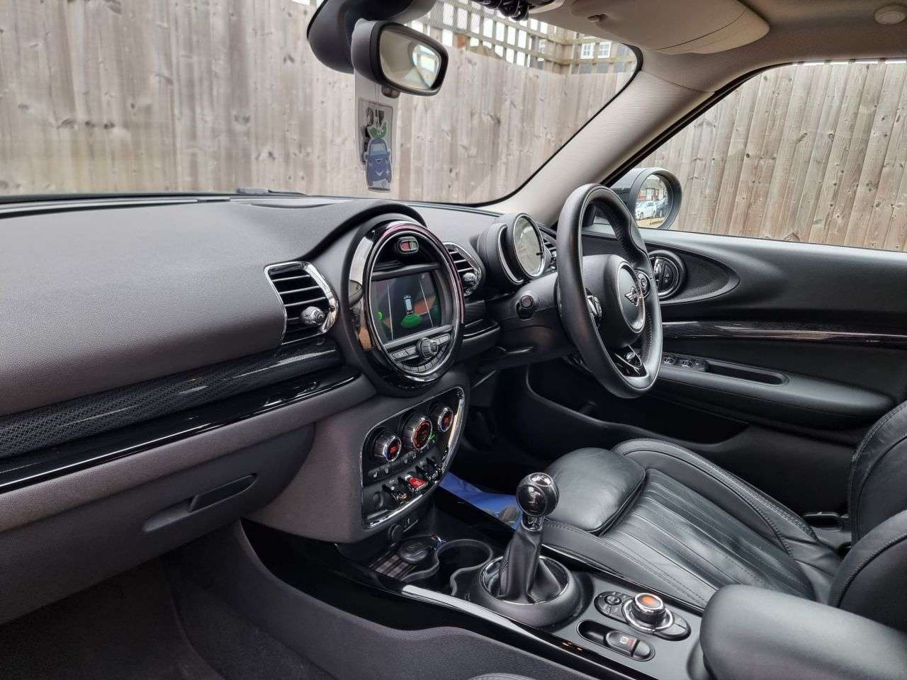 2019 MINI CLUBMAN 2019 MINI CLUBMAN