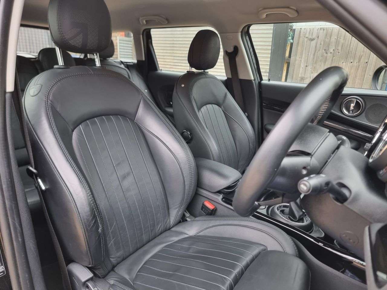 2019 MINI CLUBMAN 2019 MINI CLUBMAN