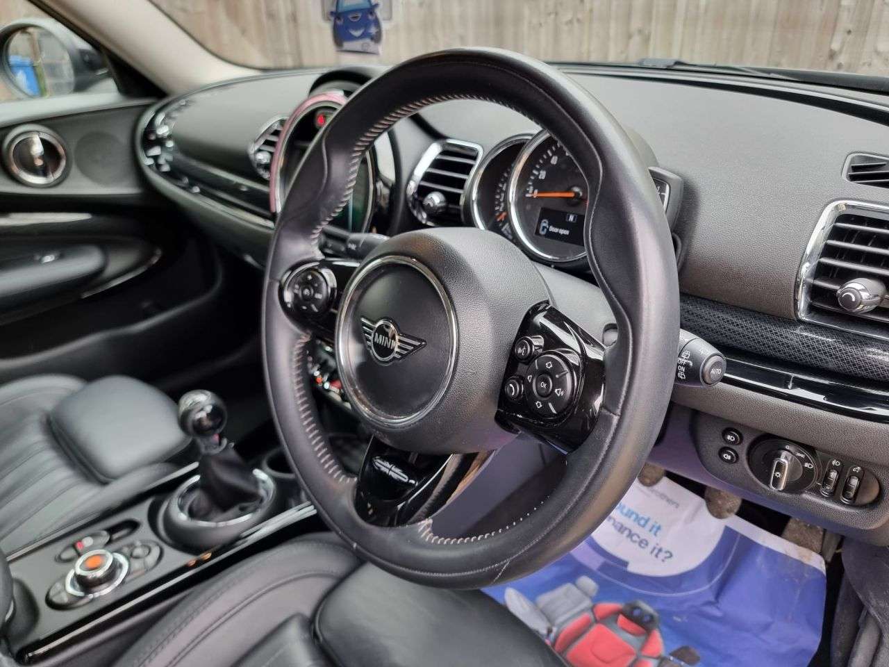 A 2019 MINI CLUBMAN 1.5 Cooper Exclusive Estate 6dr Petrol Manual Euro 6 (s/s) (136 ps) SAT NAV A 2019 MINI CLUBMAN 1.5 Cooper Exclusive Estate 6dr Petrol Manual Euro 6 (s/s) (136 ps) SAT NAV
