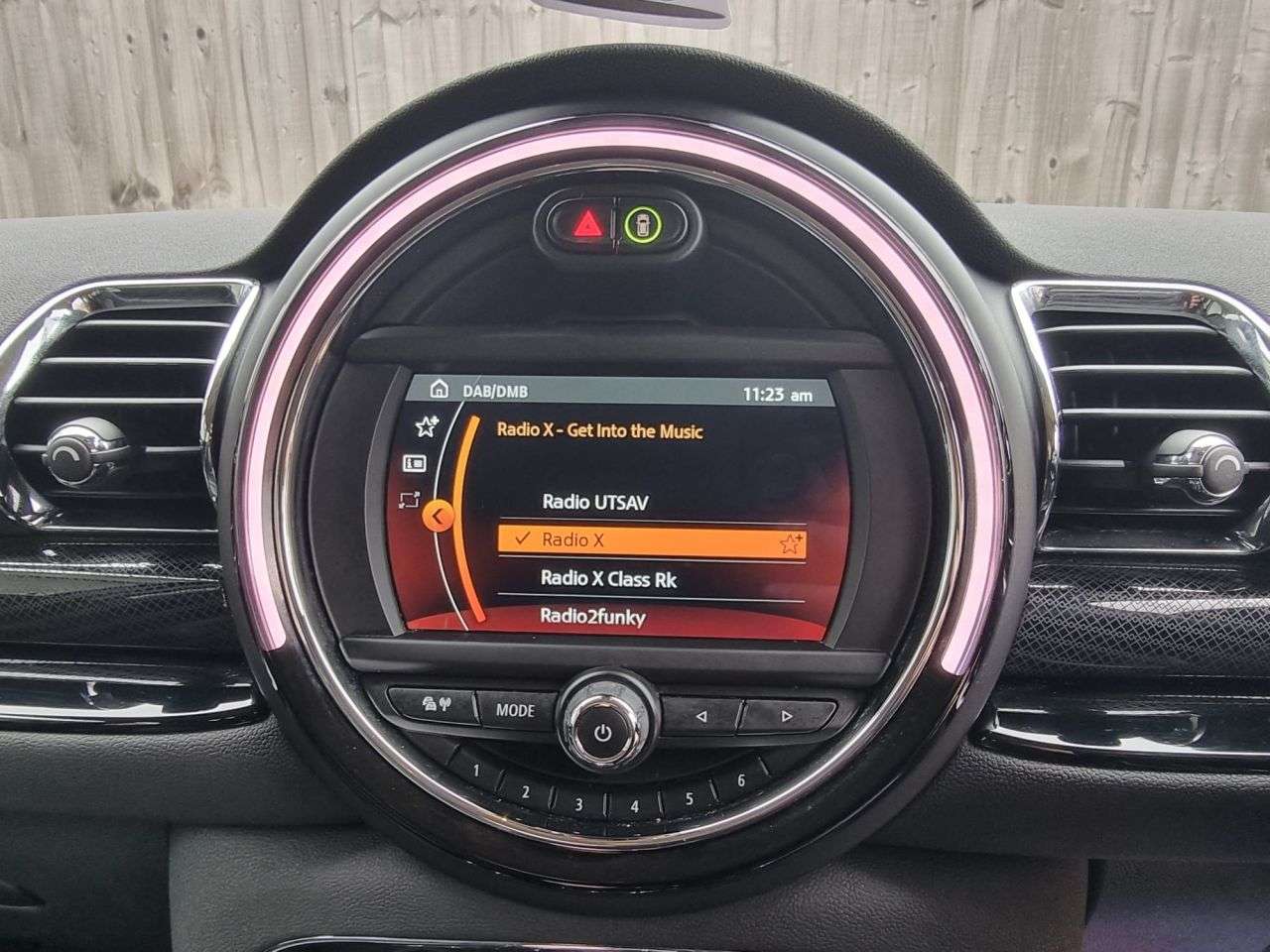 2019 MINI CLUBMAN 2019 MINI CLUBMAN