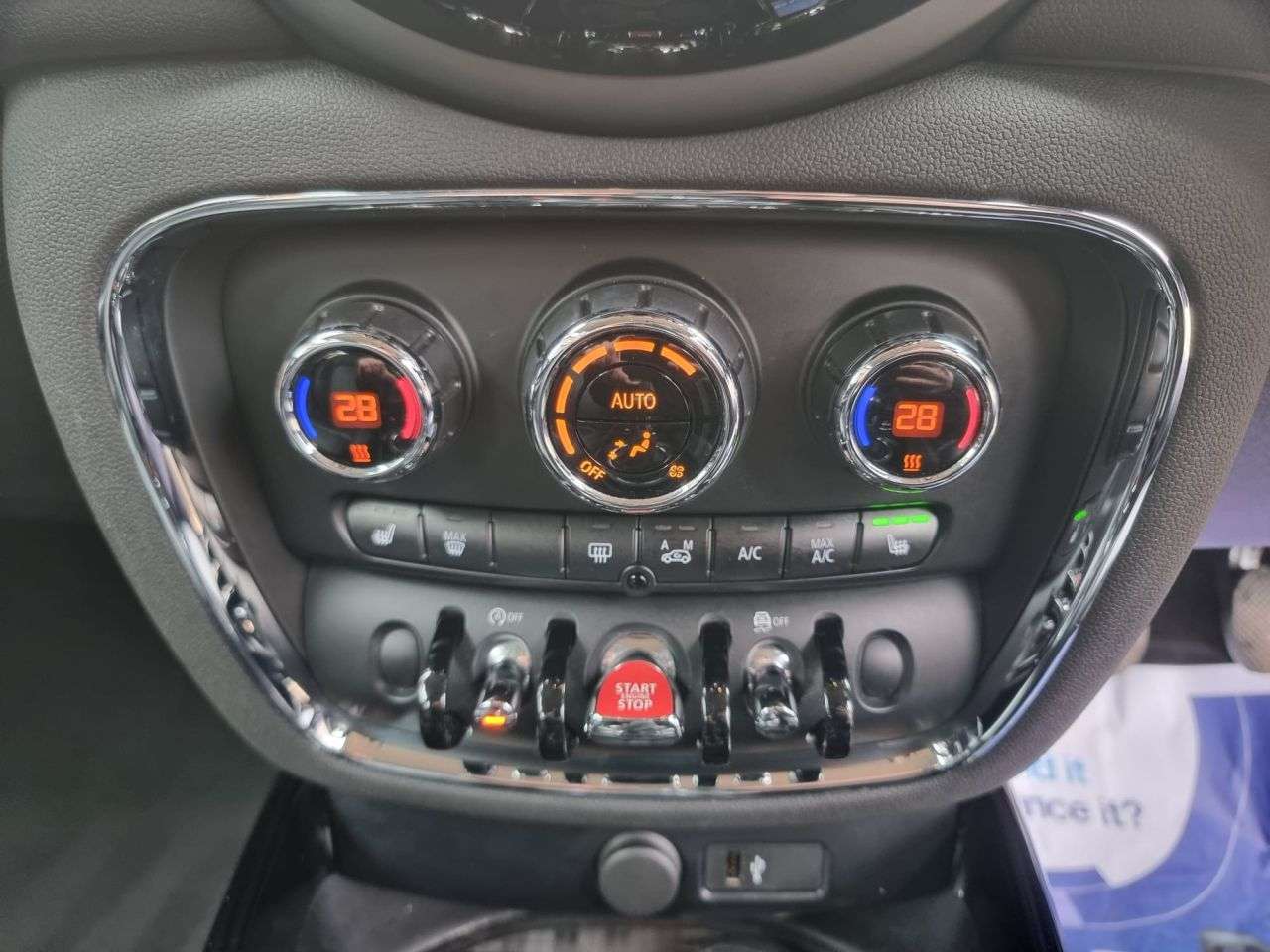 2019 MINI CLUBMAN 2019 MINI CLUBMAN