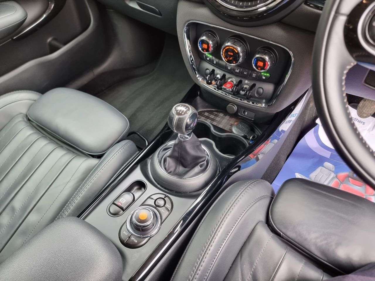 2019 MINI CLUBMAN 2019 MINI CLUBMAN