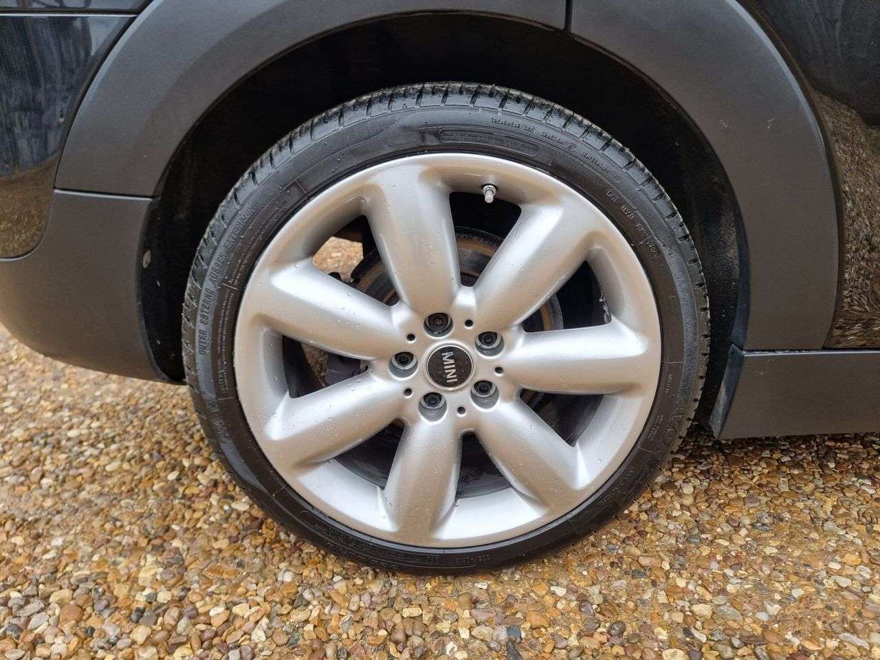 2019 MINI CLUBMAN 2019 MINI CLUBMAN