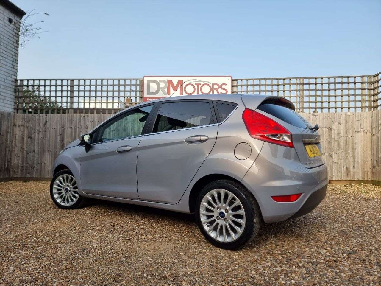 2011 FORD FIESTA 2011 FORD FIESTA