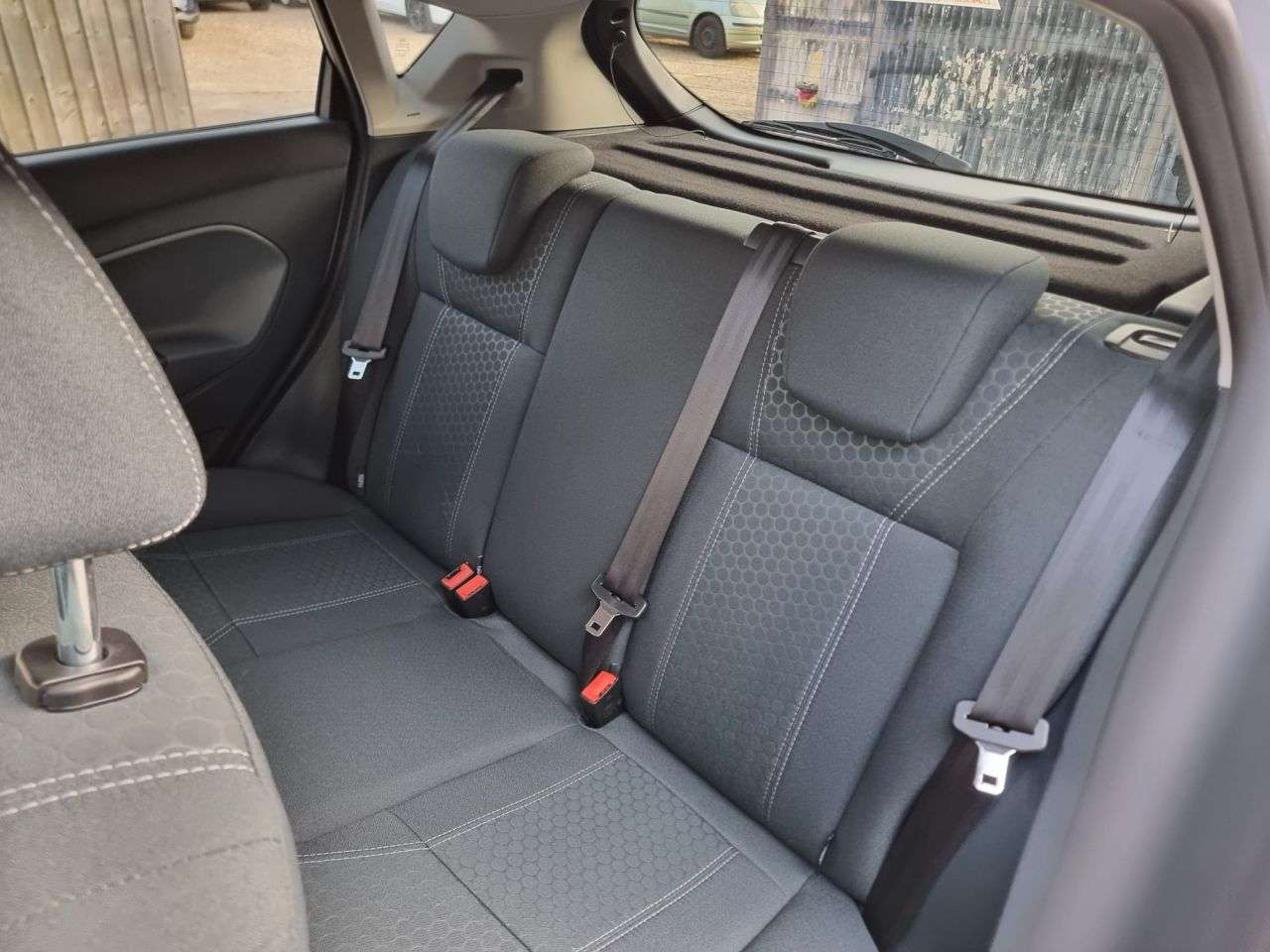 2011 FORD FIESTA 2011 FORD FIESTA