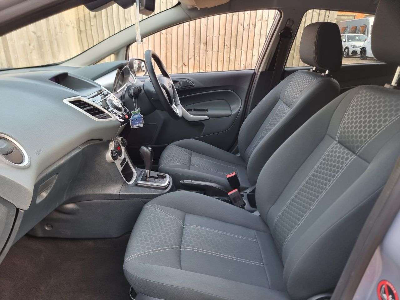 2011 FORD FIESTA 2011 FORD FIESTA